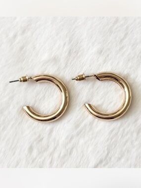 5/$15 🩷 MUST BUNDLE Classic Gold Hoop Earrings - Polished Chunky Hoop